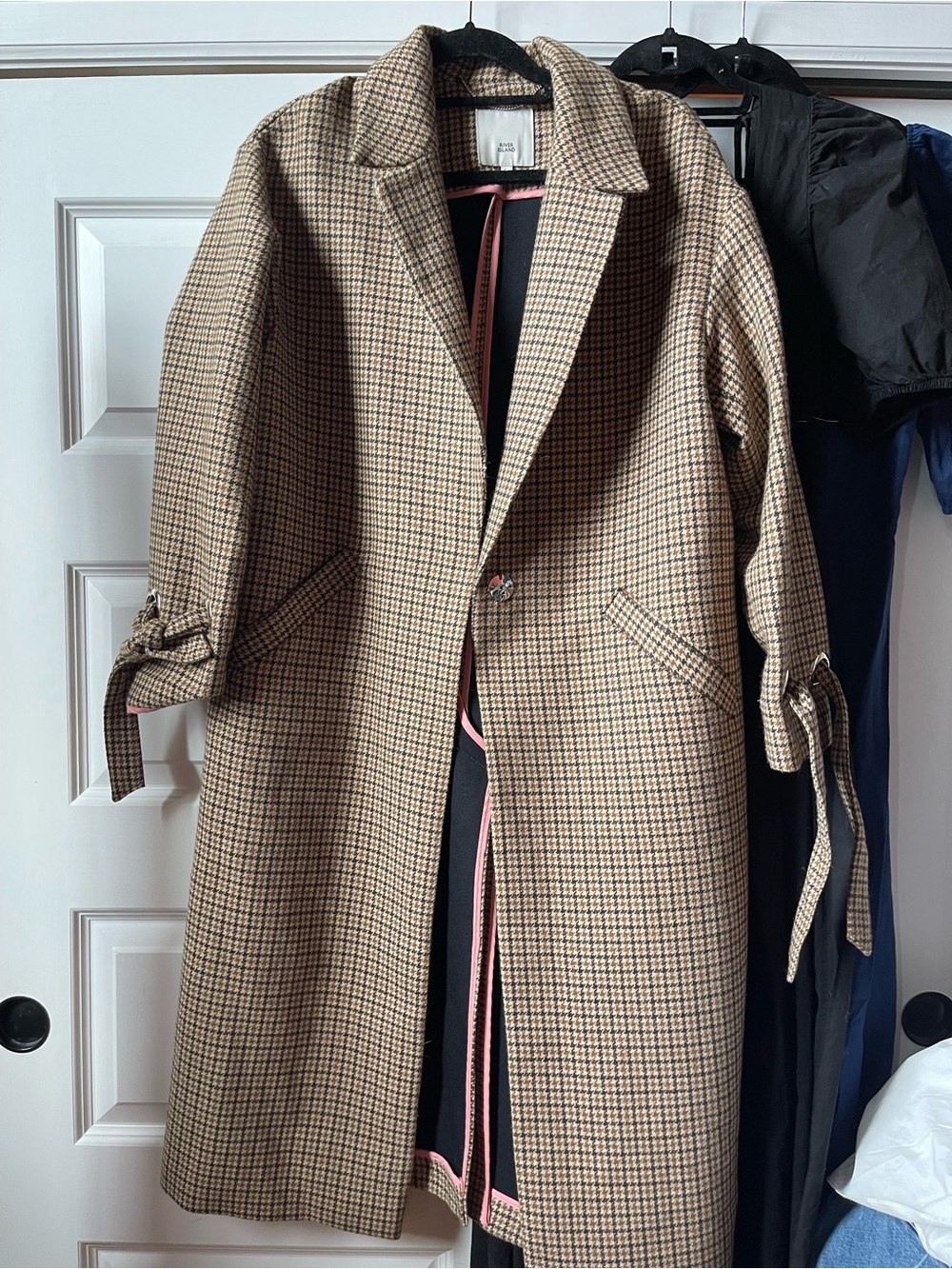 River Island Tan Houndstooth Trench Coat with Pink Trim